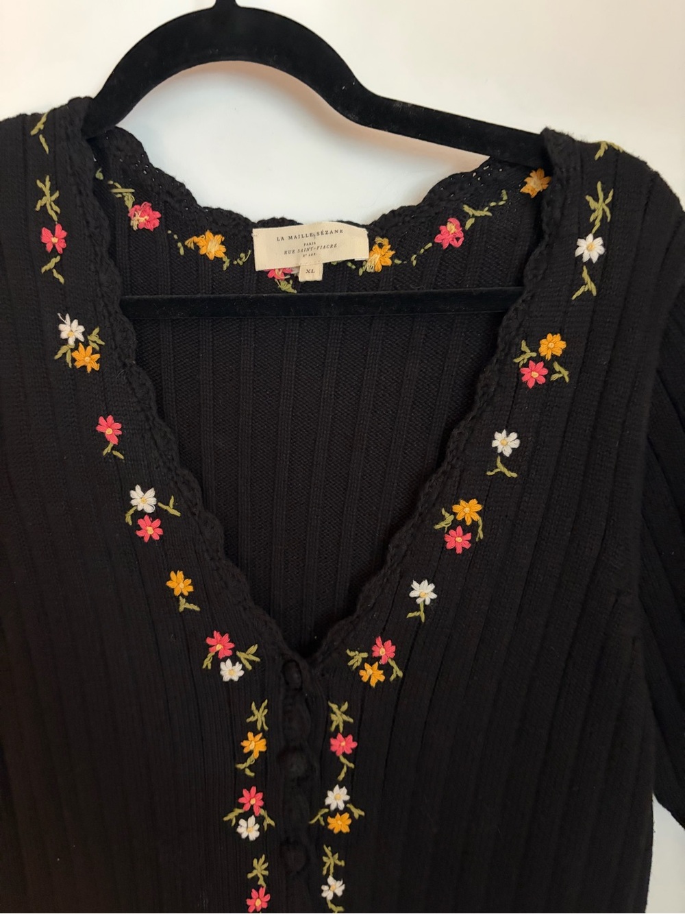Sezane Black Ribbed Knit Top with Floral Embroidery - Picture 2 of 6